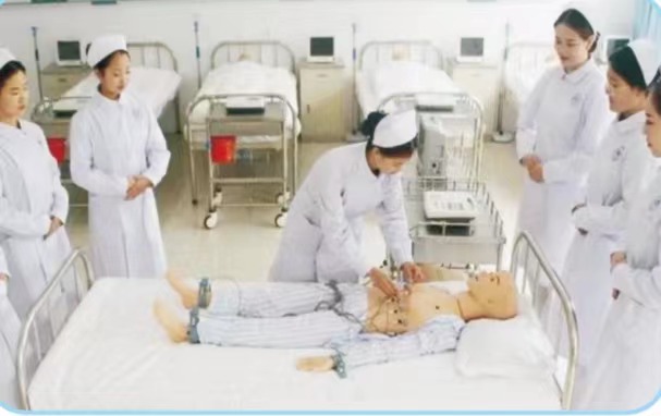 常德海乘职业学校,导游就业方向招生,高铁乘务专业招生,国际邮轮就业方向招生