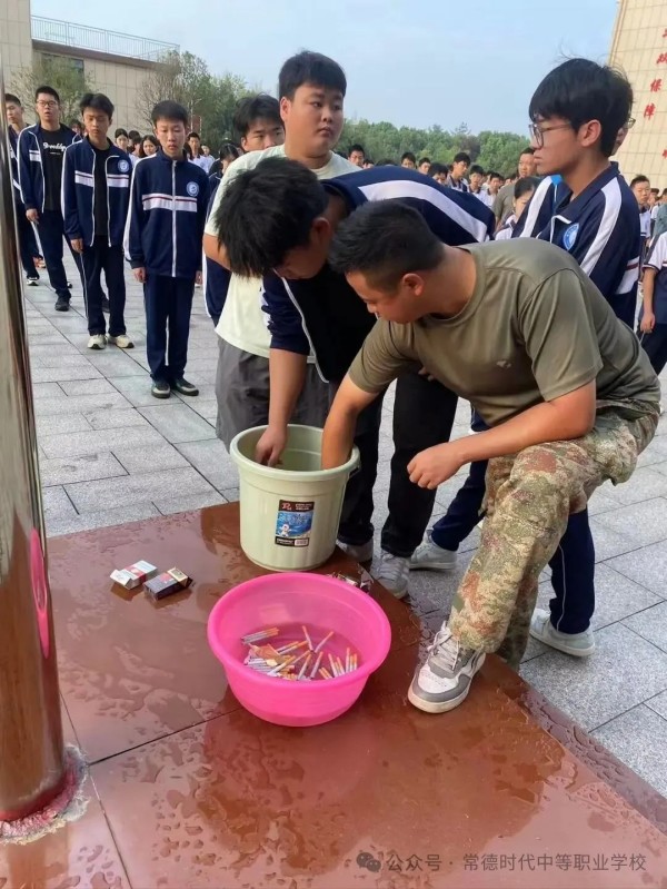 常德时代中等职业学校,新能源汽车,高铁乘务,运动训练,工业机器人就业方向招生 常德时代中等职业学校,新能源汽车,高铁乘务,运动训练,工业机器人就业方向招生